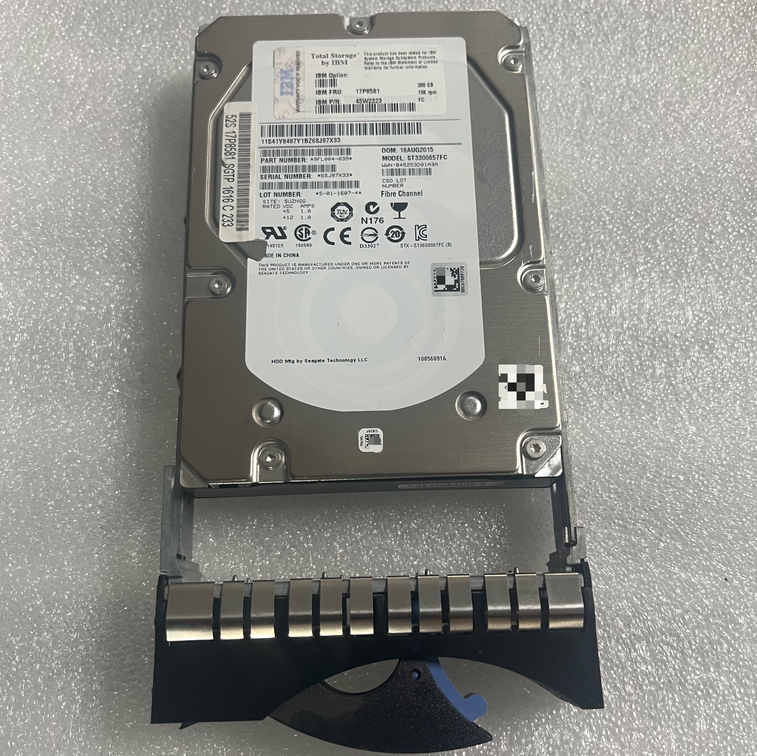 IBM 17P8581 45W2323 300G 15K 3.5 FC DS8000存储硬盘