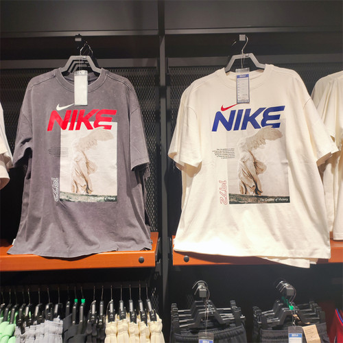 正品NIKE耐克女子夏新款怀旧宽松印花圆领短袖T恤 HF6292-133-060
