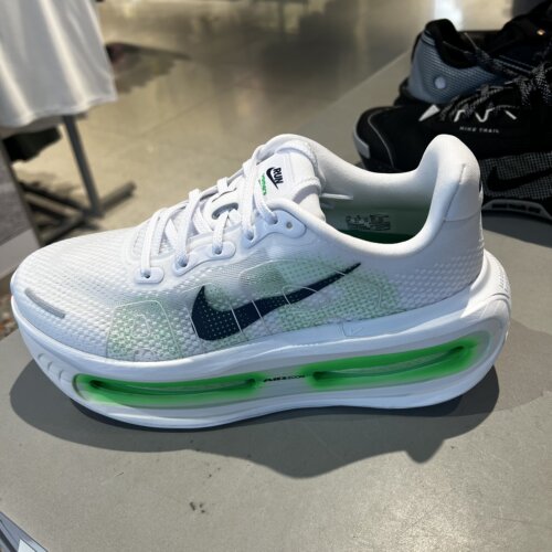 Nike/耐克男运动休闲百搭透气舒适低帮缓震耐磨跑步鞋HQ2050-102