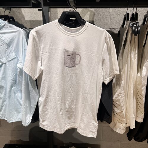 Nike/耐克男子新款运动休闲圆领透气印花短袖T恤IF0375-121