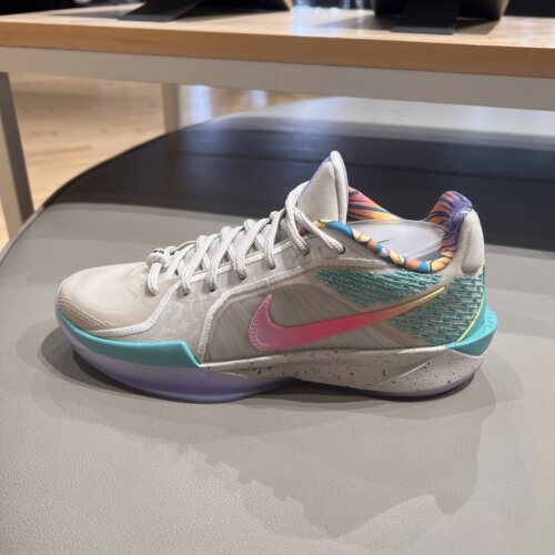 Nike耐克SABRINA 2 