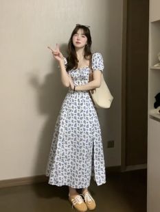 蓝色小碎花连衣裙女2024夏季 夏装 高级感套装 新款 女装 方领小众开叉