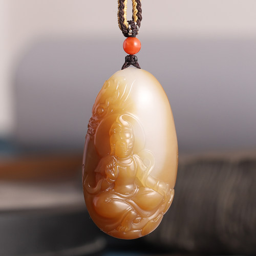 天然且末和田玉糖白玉观音吊坠