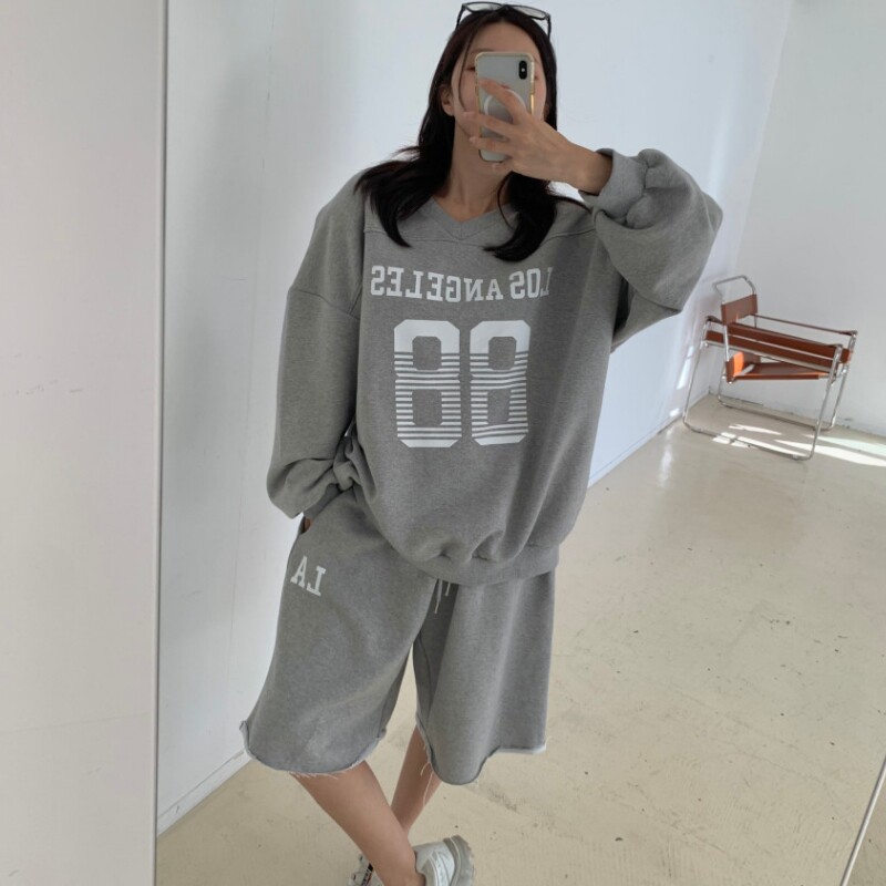韩国chic2026春季新品宽松字母印花宽松显瘦长袖卫衣+短裤套装潮