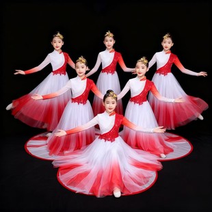 新款 儿童演出服女红色万疆舞蹈服飘逸开场舞大摆裙合唱团表演服装