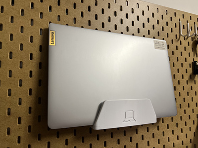 适用宜家斯考迪斯洞洞板配件 通用电脑平板手机收纳支架 mac book