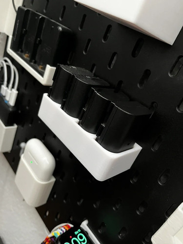 宜家SKADIS 斯考迪斯 宜家洞洞板配件 佳能电池底座支架