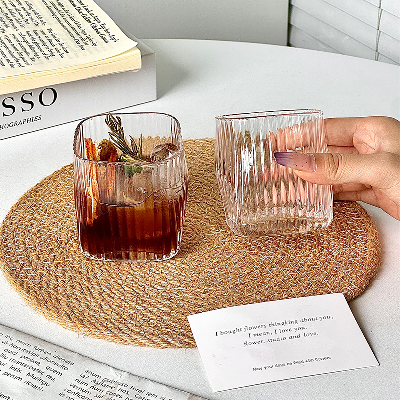 ins风不规则扭扭杯冰美式拿铁咖啡杯玻璃杯果汁杯冷饮杯水杯