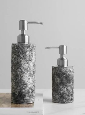 轻奢创意马毛金属洗手液瓶子