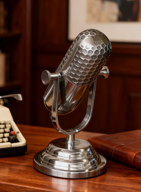 复古工业风金属麦克风桌面摆件