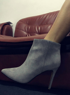 2020新款女鞋尖头超高跟短靴约会舒适裸靴细跟灰色黑色简约时尚