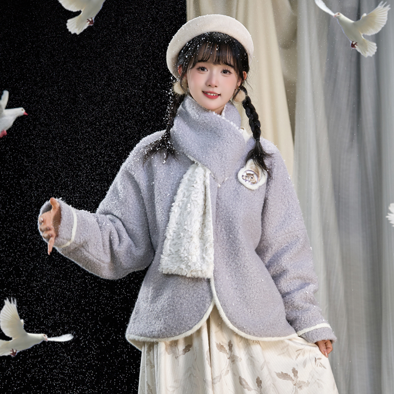 松叶小鼠 清水溪汉初汉服女春秋保暖新中式交领短外套百搭日常