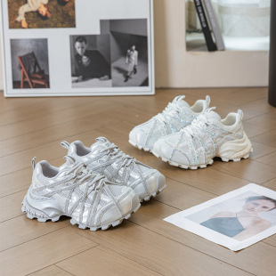 休闲运动潮鞋 包底绑带满钻厚底老爹鞋 百搭网面时尚 新款 女2026春季