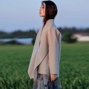 READ_ME读我驼色立领高叠衩双面穿短大衣B80920230