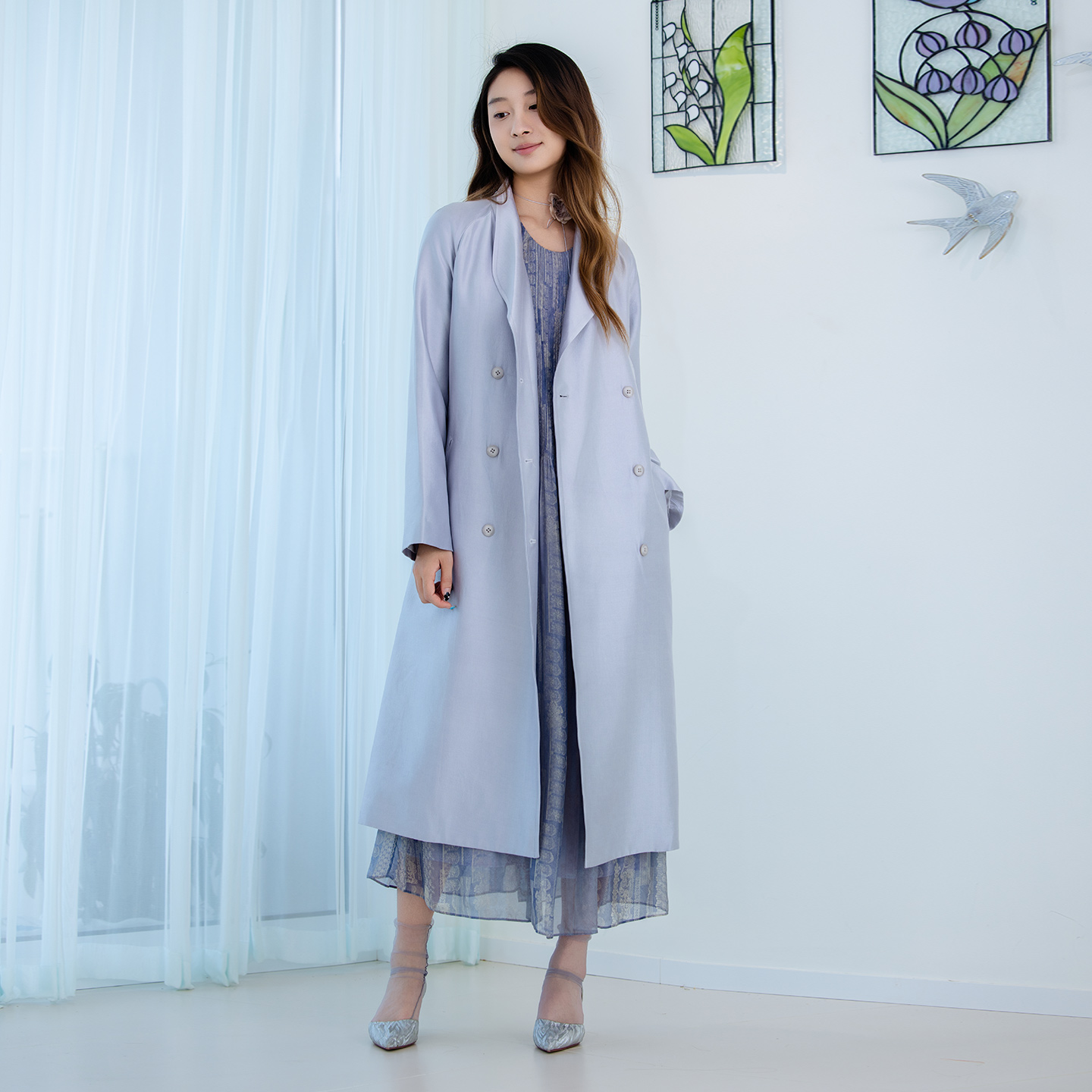 README荡领系带双排扣