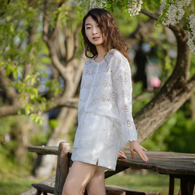 README雕孔刺绣透视衬衫