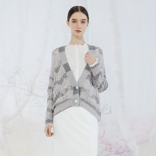 段染镂空单排扣毛衣开衫