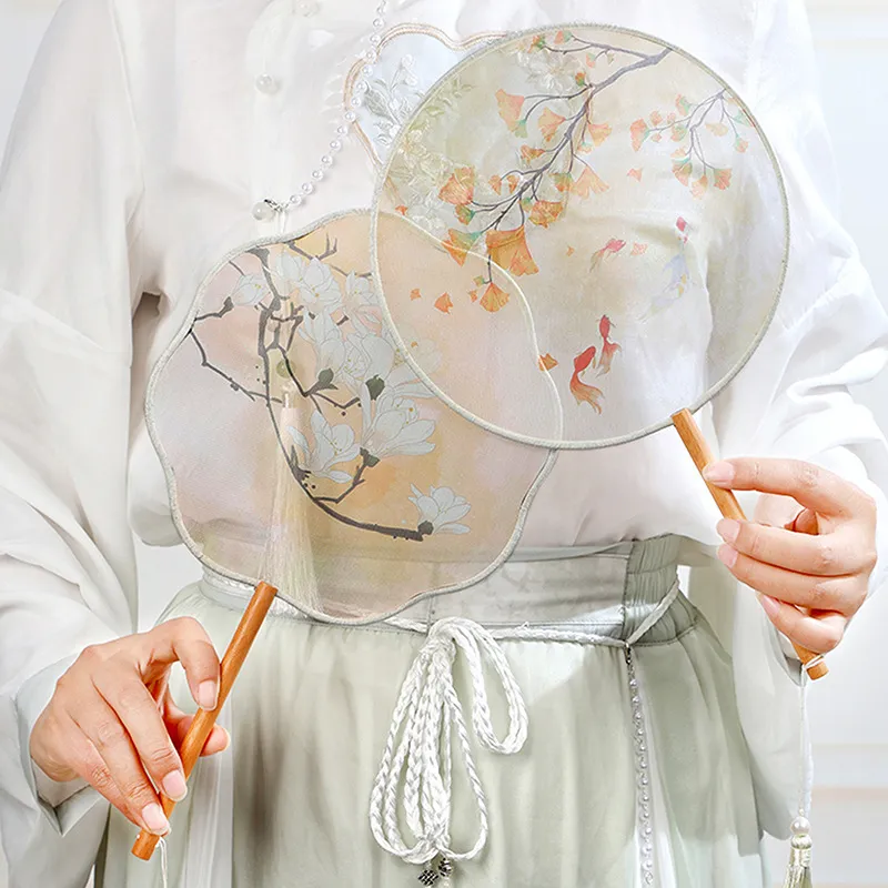 团扇古风扇子儿童夏半透长柄流苏舞蹈扇女古装汉服旗袍丝质小圆扇