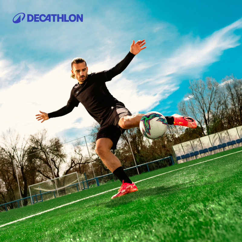 迪卡侬足球鞋格列兹曼训练专业