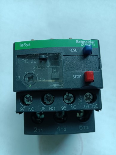 热继电器施耐德LRD32C23-32A