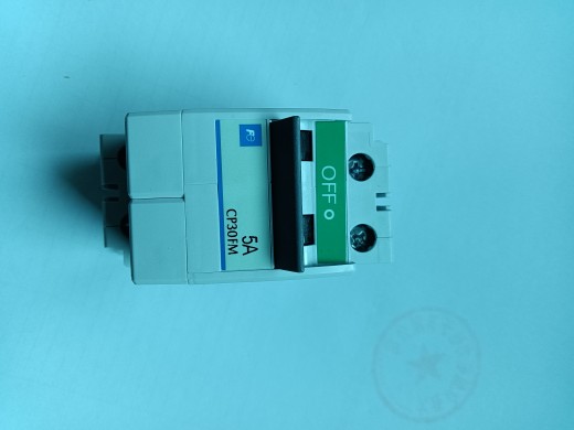 微型断路器富士CP30FM-2P005