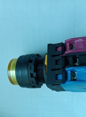 全新原装和泉带灯按钮YW1L-M2E11Q4Y
