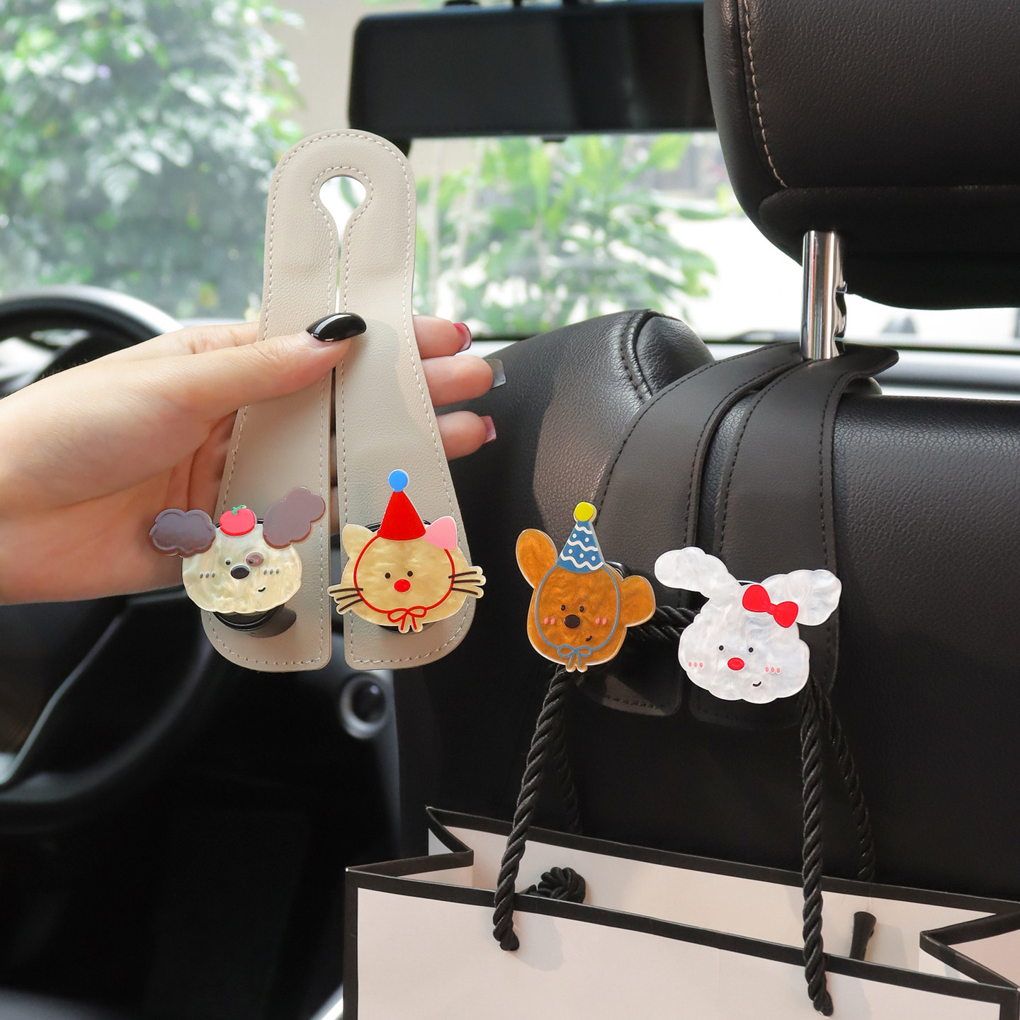 汽车双挂钩车载座椅背多功能皮革便携式收纳车内卡通装饰用品女生,汽车用品/电子/清洗/改装,车用挂钩,淘宝优惠券,粉丝福利购,淘宝优惠卷