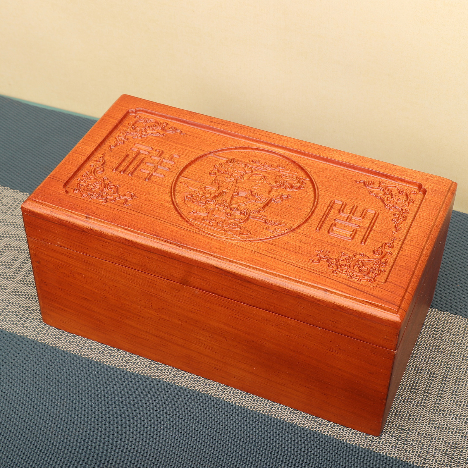 花梨木首饰盒实木首饰收纳盒木质首饰收藏木盒中式古典雕刻木盒