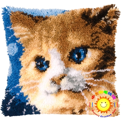 段段绣\钩针绣\绒绣\钩针绣毛线绣\抱枕 蓝眼睛猫咪