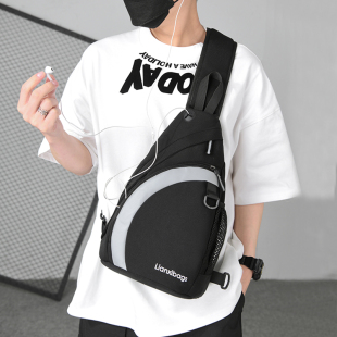 简约斜跨包休闲单肩包运动背包女 胸包日系防水斜挎包时尚 新款 男士