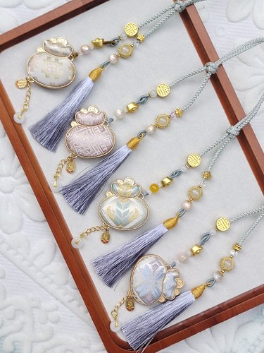 广西壮锦手工双面福袋钱多多流苏包挂饰旅游纪念品伴手礼