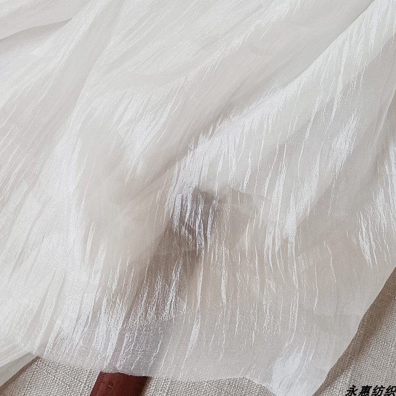 现货香芸皱欧根纱面料 10D欧根纱薄亮丝微皱内外衬汉服超薄布料