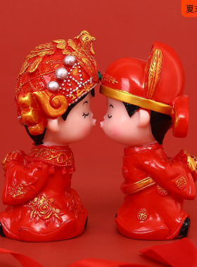 新婚结婚礼物礼物送闺蜜新人摆件礼品工艺创意家居搪胶一对实用