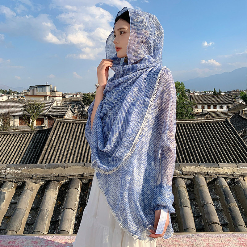 清新淡雅蓝色印花薄款纱巾女棉麻围巾百搭春秋丝巾夏季防晒披肩