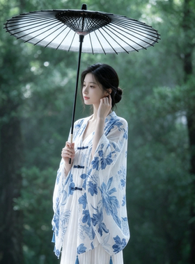 民族风防晒披肩女夏季薄款盘扣印花长款拍照丝巾旅游穿搭披风斗篷