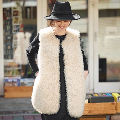 DAMA正反两穿毛毛马甲