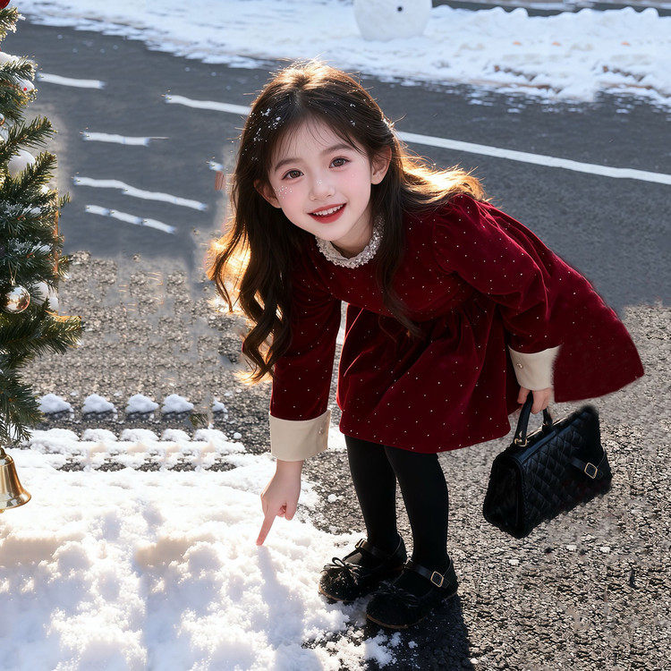 2025冬季新款女孩加厚丝绒连衣裙女童红色过年年服圣诞表演礼服裙