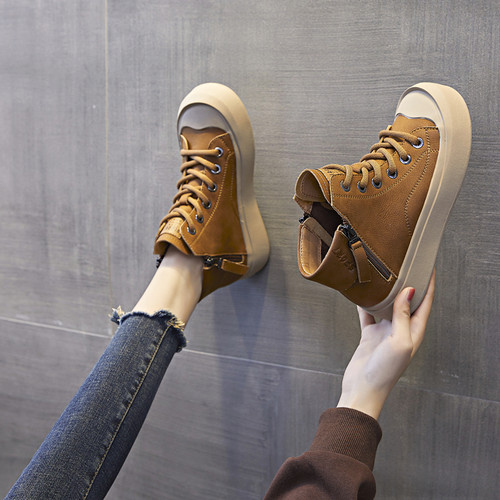 大码女鞋41到43显瘦加绒马丁短靴