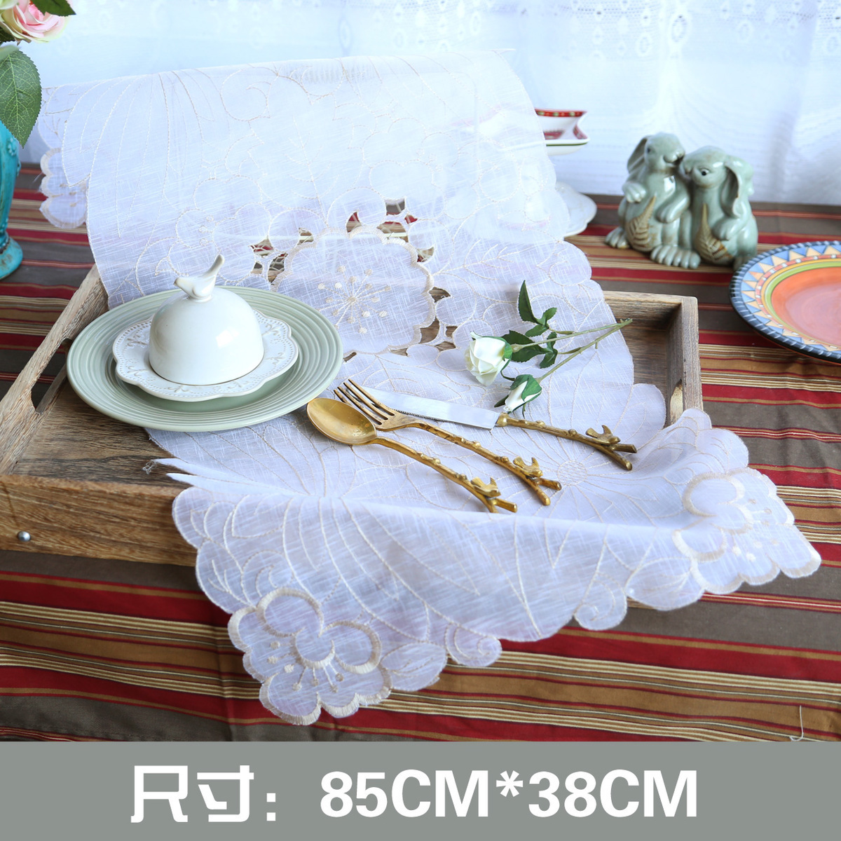 外贸出口原单白色法式美式欧式田园刺绣镂空布艺餐垫桌旗桌布