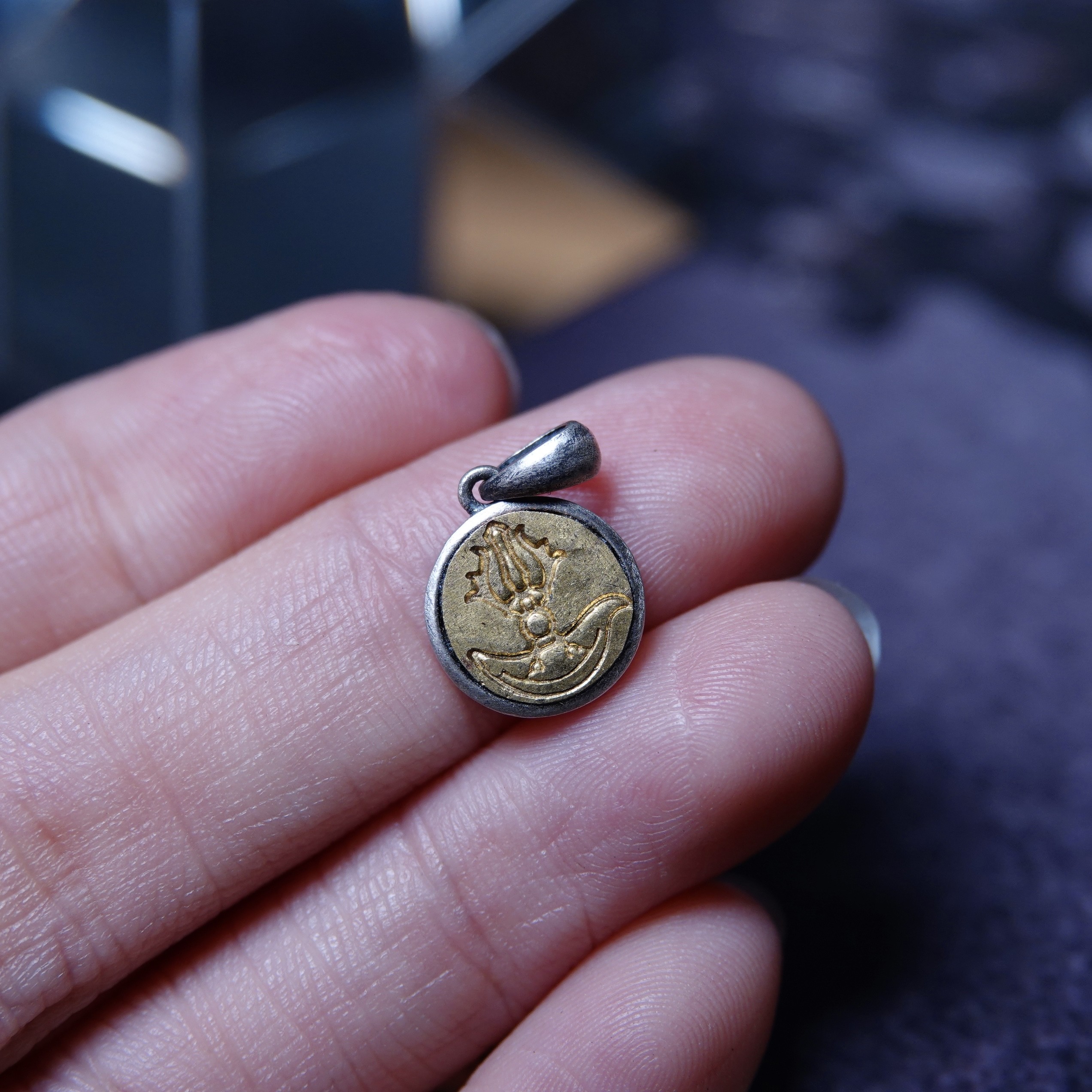 纯手工金刚钺刀紫铜鎏金银包边小吊坠文玩手工DIY念珠侧挂随身