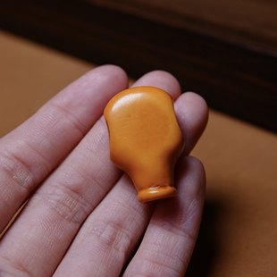 牧区密胺一体式老黄料三通佛头配件全品文玩纯手工大孔道念珠束尾