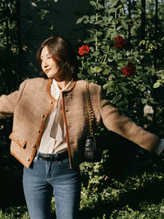 皮革细节马海毛羊毛猎装夹克女装~金属纽扣粗花呢短款外套