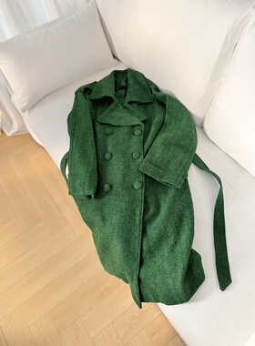 韩国高级感圣诞绿色人字纹肩章大衣女