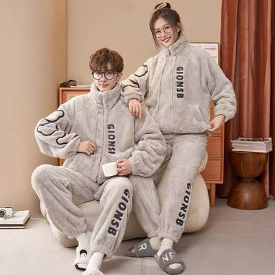 思瑞韩2025新款情侣珊瑚绒可外穿