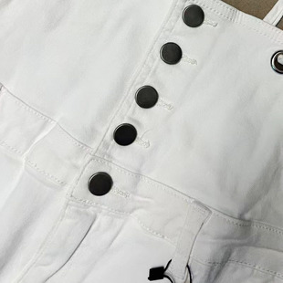 面料非常软 弹力很大 吊牌价￥179 背带短裙 某品牌优质好货