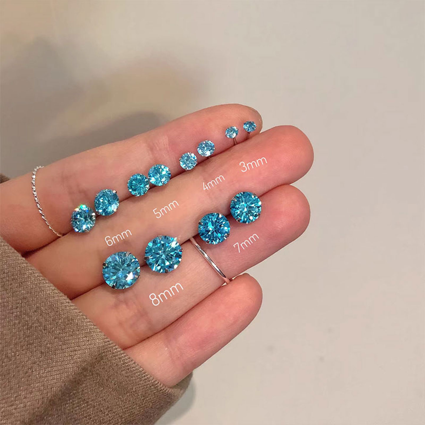 蓝色超闪锆石耳钉爆款耳骨钉女