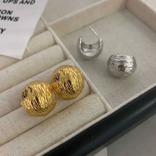 冷淡风金属拉丝C形耳环气质轻奢