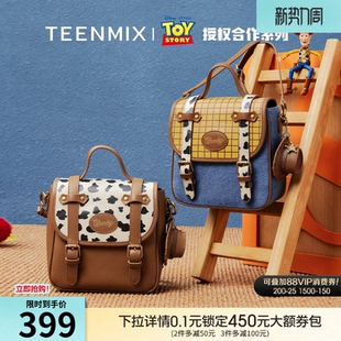 天美意玩具总动员联名胡迪双肩包女大容量背包单肩斜挎包新款