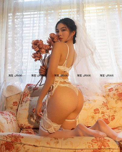 FLGG高端定制法式性感清纯纯欲白色新娘蕾丝内衣三件套文胸套装