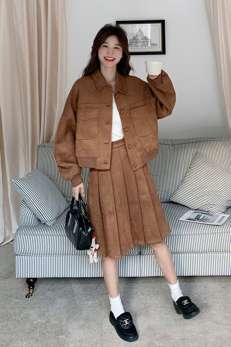 【25新款】美拉德麂皮绒翻领外套百褶裙两件套270-2502P175控248,女装套装/套裙,浙宝270